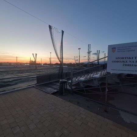 Apartmani Zdrijac Nin Esterno foto