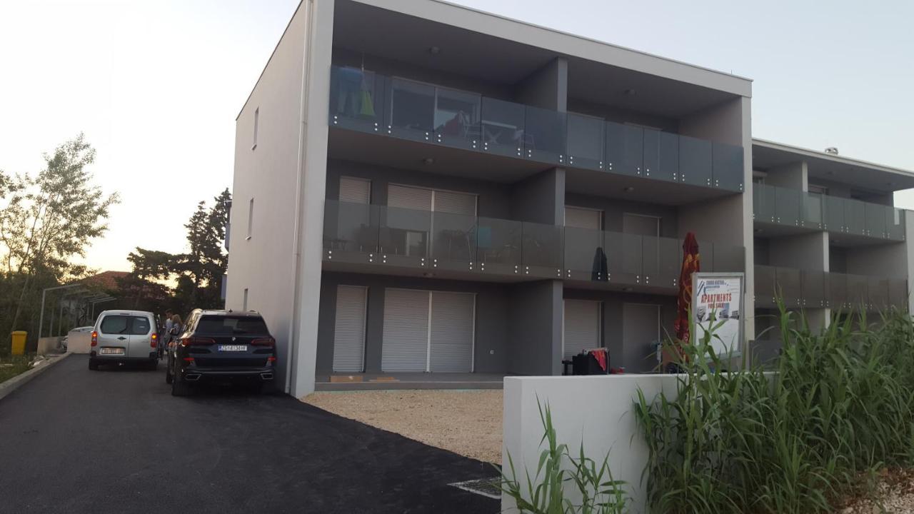 Apartmani Zdrijac Nin Esterno foto